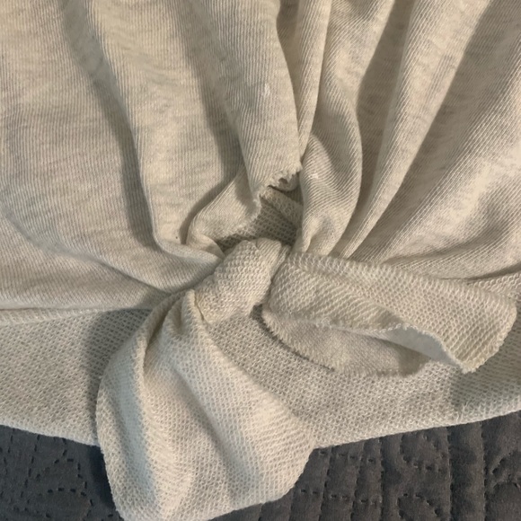 Cute comfy sweatshirt - Picture 2 of 2